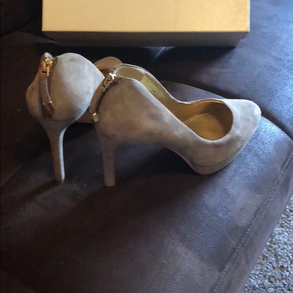 Joan & David-All leather Heels💋 - Picture 5 of 5